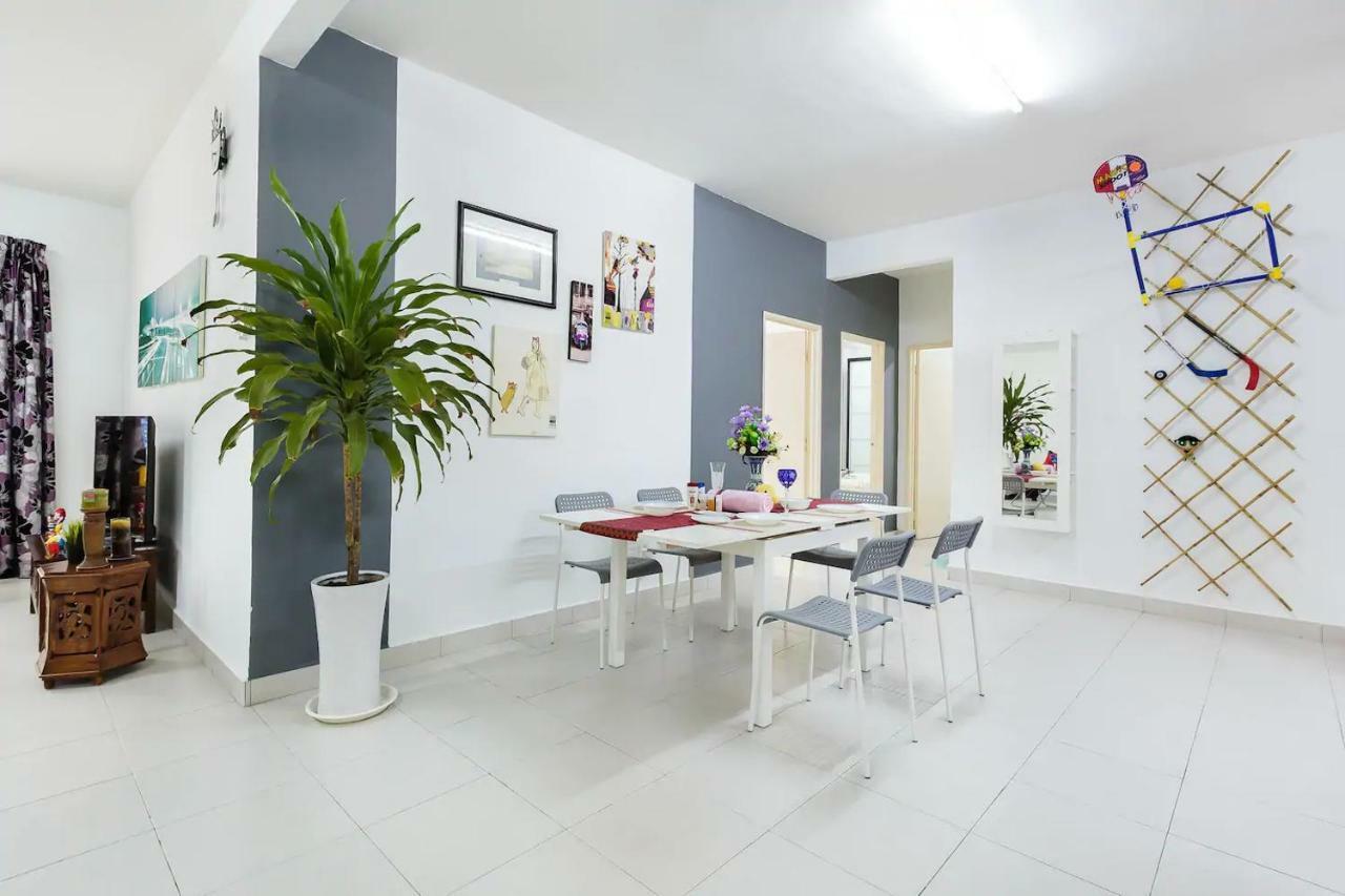 Homestay@Aeon Desa Tebrau Johor Bahru Buitenkant foto